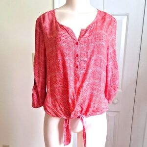 3/$20 Lightweight Red Button-Front Tie Hem Blouse – Size Small